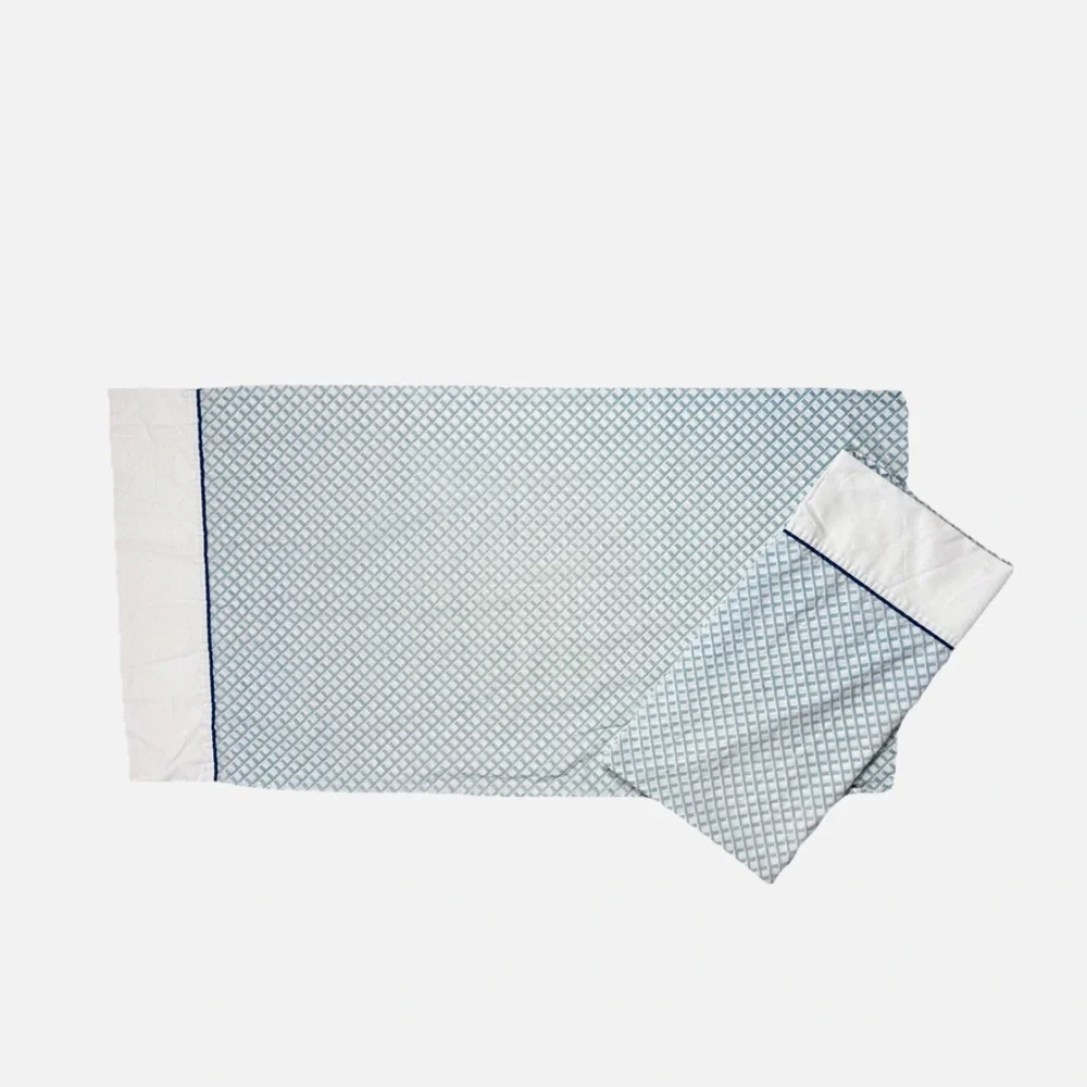 2 VIntage King-Sized Pillowcases Blue White Cotton Printed Bedding Pair Pattern